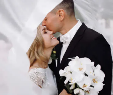 Transform Your Special Day with a Smile Makeover