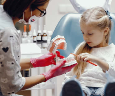 Private: Introducing Children to a Family Dentist
